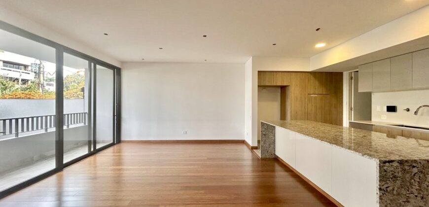 Venta de Moderno Departamento de Estreno con Terraza en San Isidro